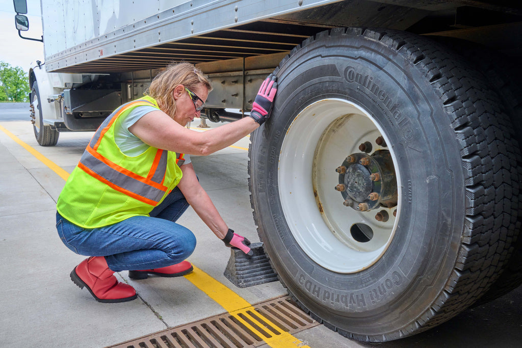 J. J. Keller and Juno Jones Announce Collaboration to Provide Safety Footwear